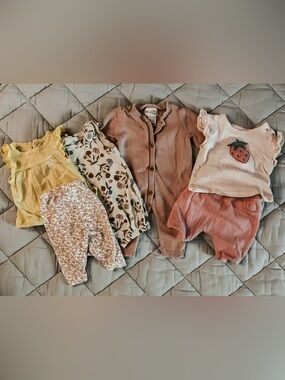 Little Planet/Carter’s Newborn Girl Outfit Bundle